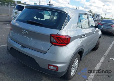 2024 Hyundai Venue Se z USA, uszkodzony, nr VIN KMHRB8A32RU306353